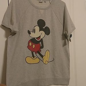 Size L Disney Mickey shirt